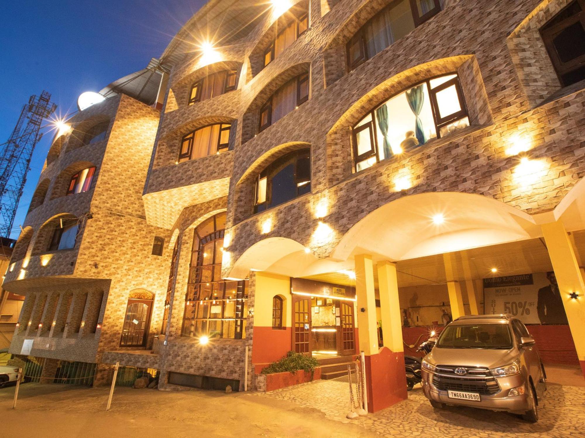Devi Enterprises - Hotel Khems Ooty Exterior foto